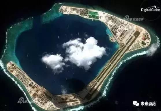 南海吹填造岛最新动态，沙岛上的奇遇与家园建设的温暖进展